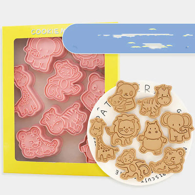 8-Piece Forest Animal Biscuit Mold Set with Giraffe